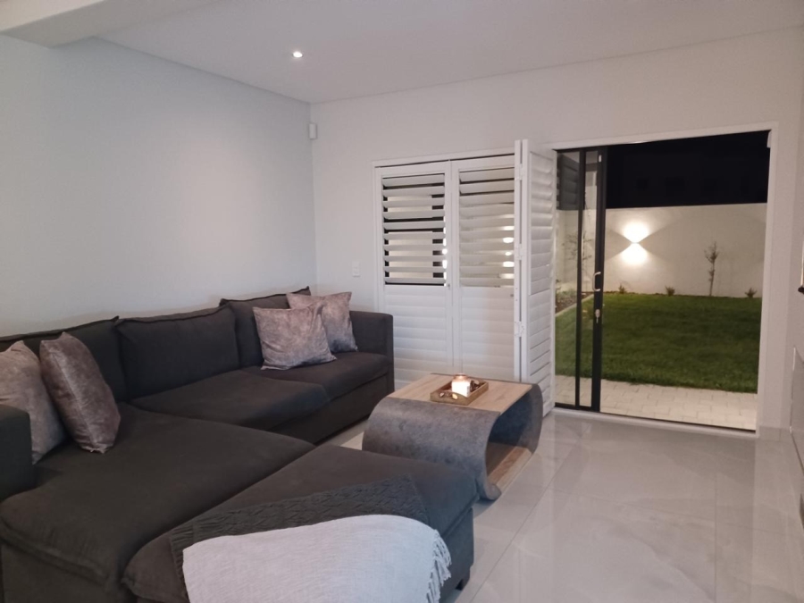 4 Bedroom Property for Sale in Sandown Western Cape